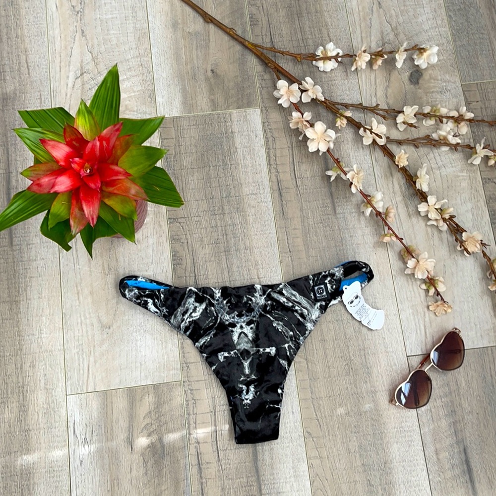 JOLYN Swim Bottom //RARE// - Picture 2 of 6